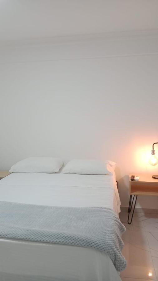 Hotel Aeropuerto Cartagena 외부 사진